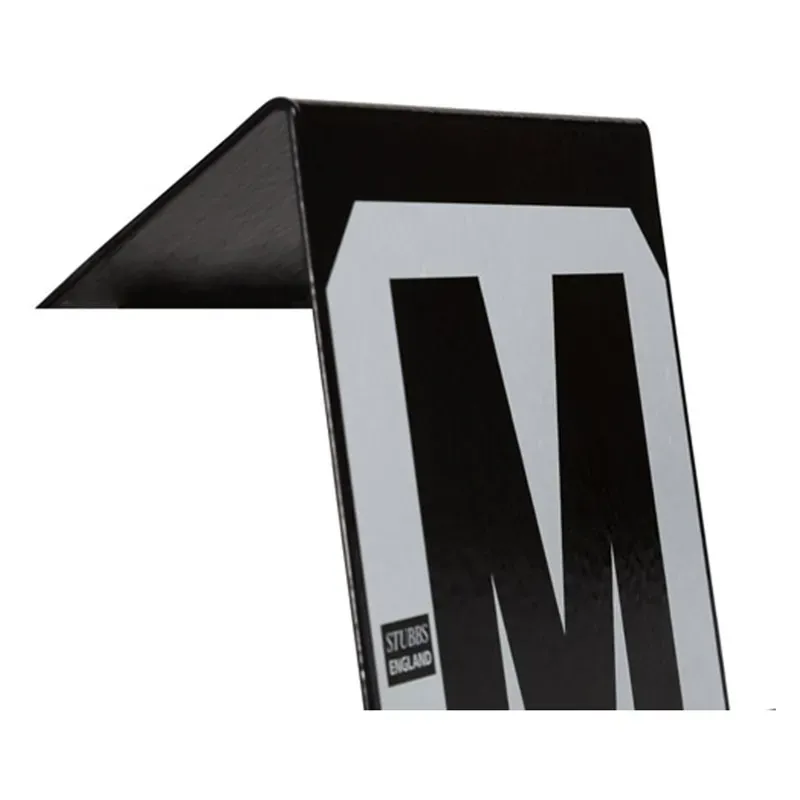 Stubbs Hook-on Markers in Black/White-1