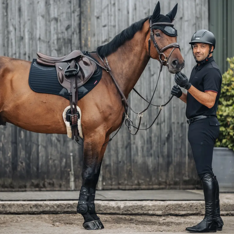 LeMieux Soft Shell Anti Slip Close Contact Square in Black-1