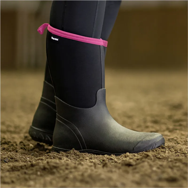 Brogini Keswick Neoprene Muck Boots in Black/Pink-1