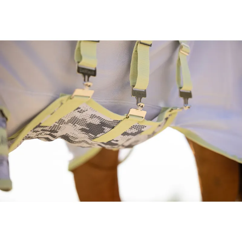 LeMieux Camo-Tek Fly Rug in Macaron-2