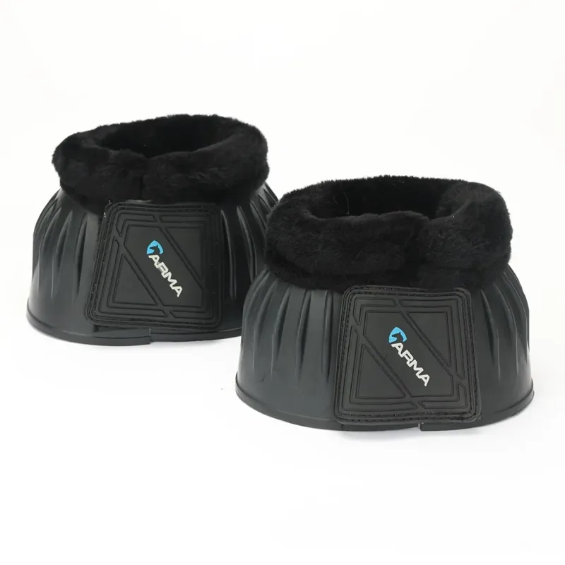 ARMA Fleece Over Reach Boots in Black