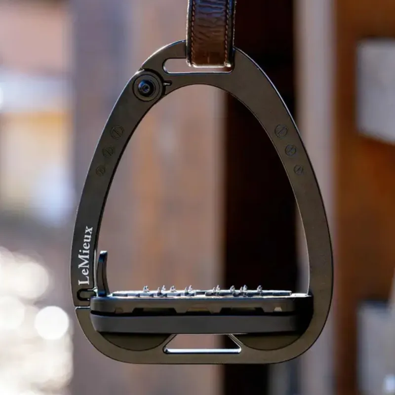 LeMieux Vector Balance Stirrup Irons in Black-2