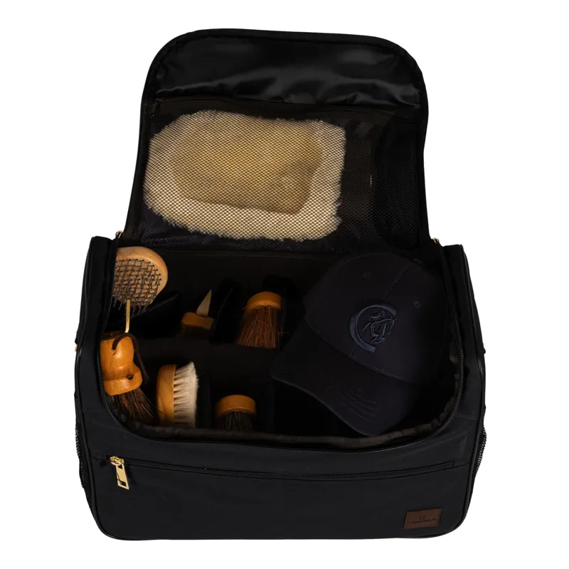 Kentucky Grooming Bag in Black-2