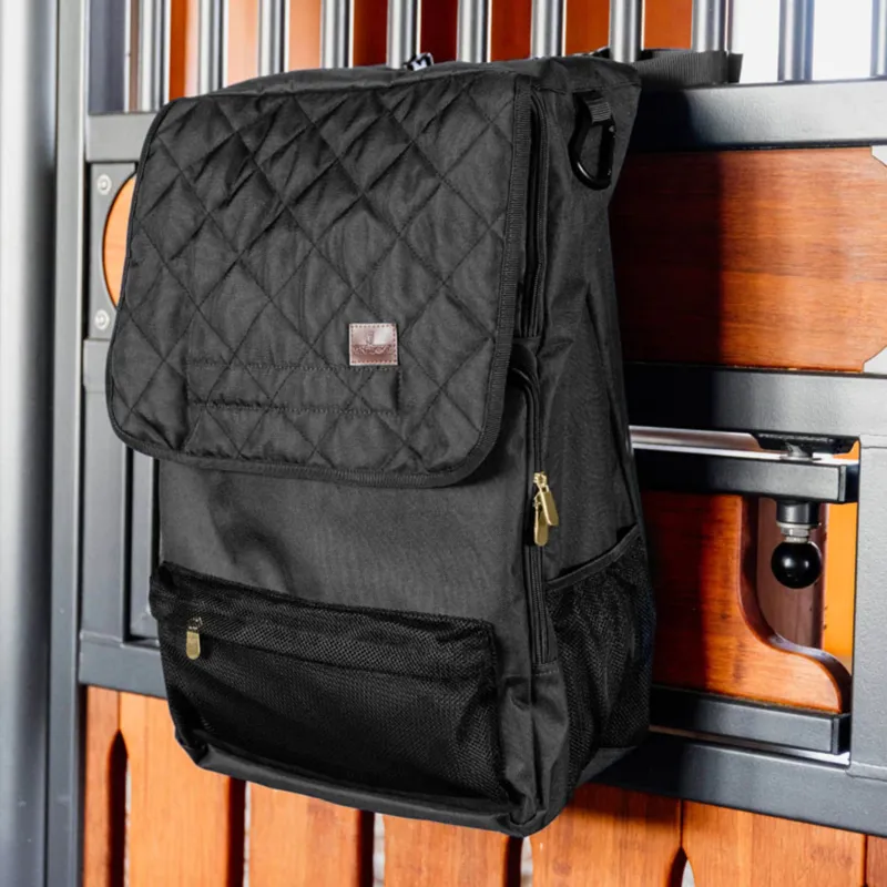 Kentucky Stable Bag in Black-1