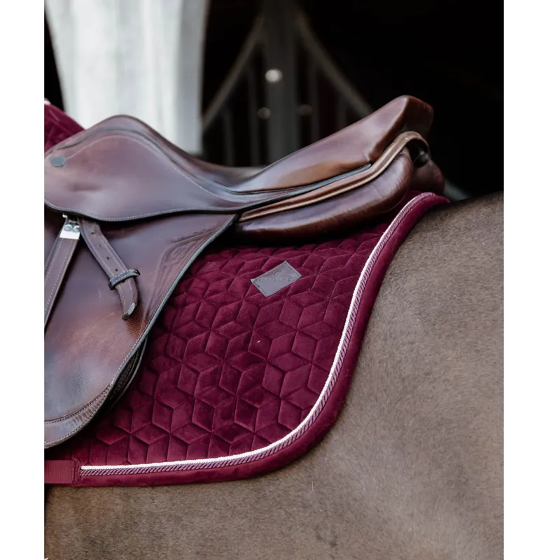 Kentucky Jumping Saddle Pad Velvet in Bordeaux-2