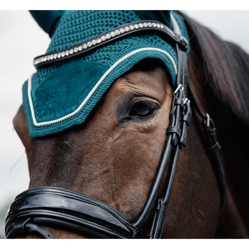 Kentucky Fly Veil Wellington Velvet in Emerald-1