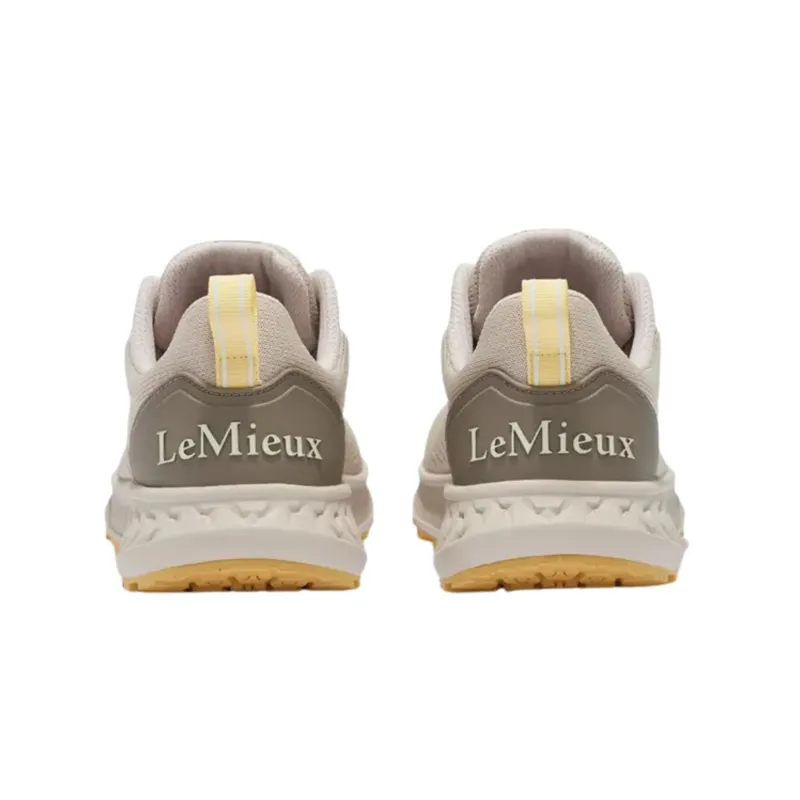 LeMieux Trax-Lite Trainer in Pecan-3