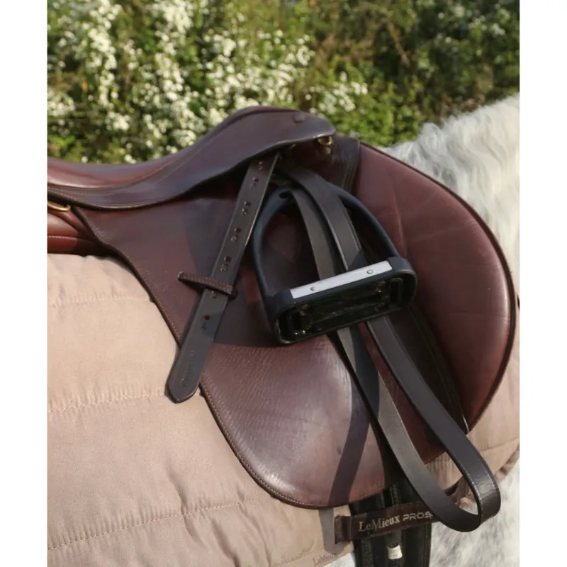 Townfields Essential Best Quality Stirrup Leathers in Brown-3