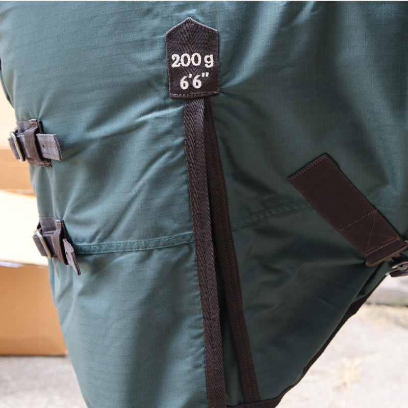 Perf Standard 200g Turnout Rug - Dark Green-1
