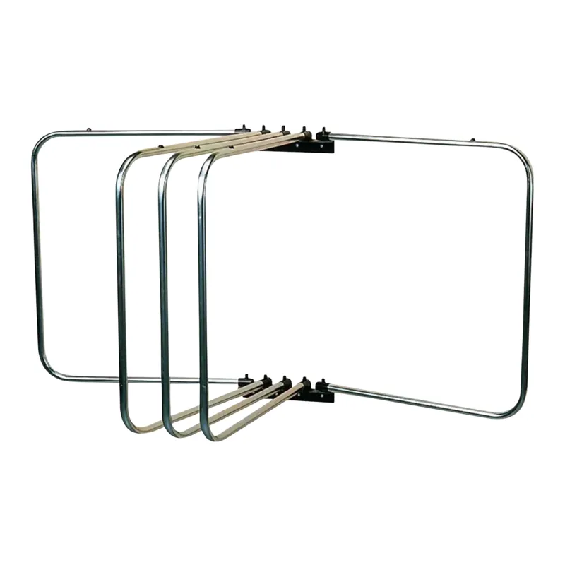 STUBBS Rug Rack in Silver