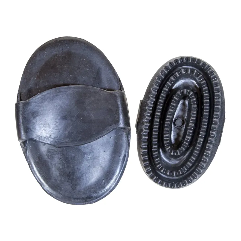 Townfields Rubber Curry Comb in Black
