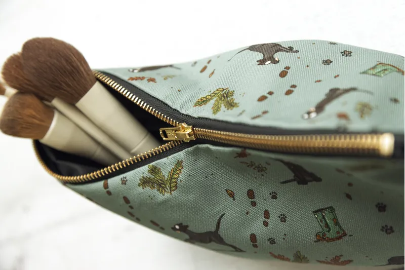 Emily Cole Labrador Pattern Wash Bag in Assorted-1