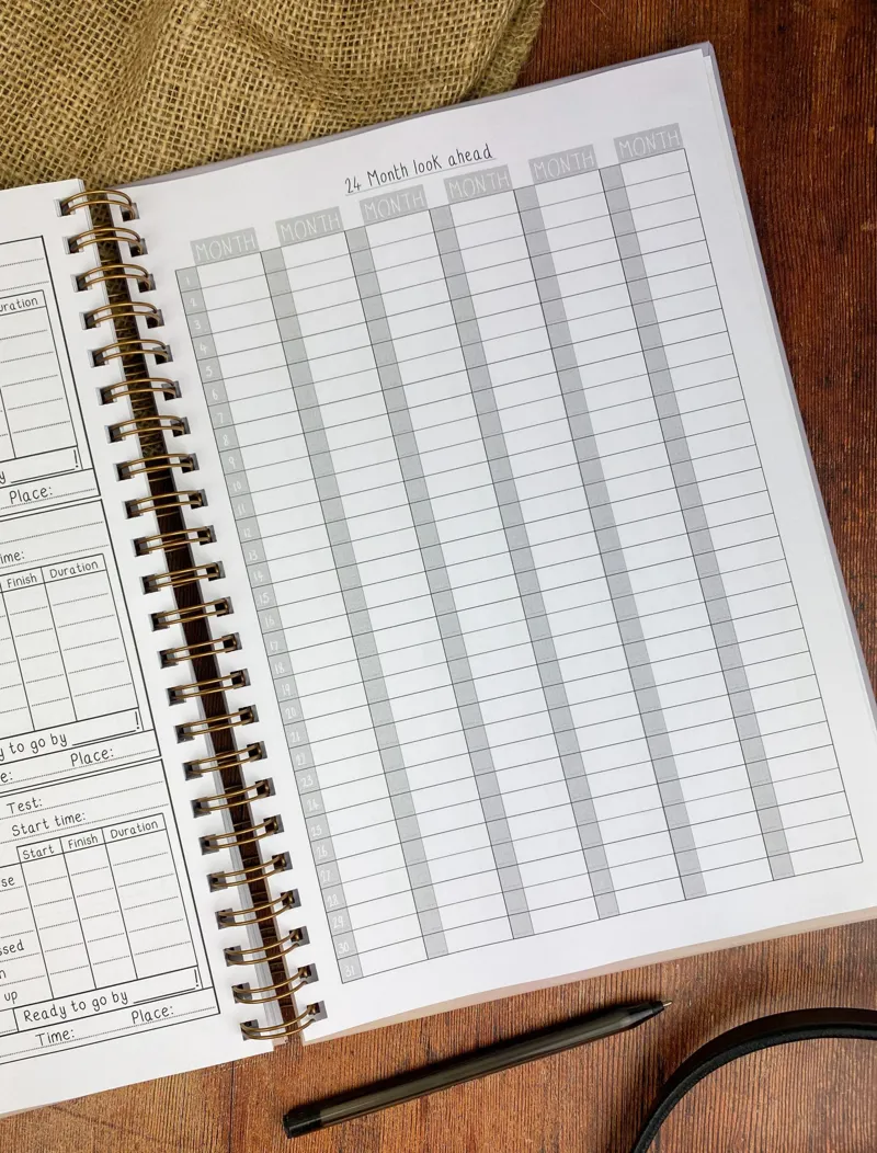 Emily Cole Show Planner Book in Assorted-4