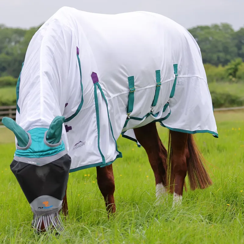 Flyguard Deluxe Fly Mask with Nose Fringe in Green-3