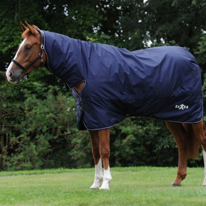 Saxon Defiant 600D Combo Medium Turnout Rug Navy/White