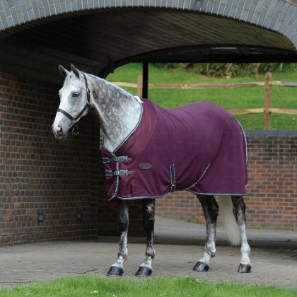 WeatherBeeta Fleece Cooler Standard Neck Maroon Rug