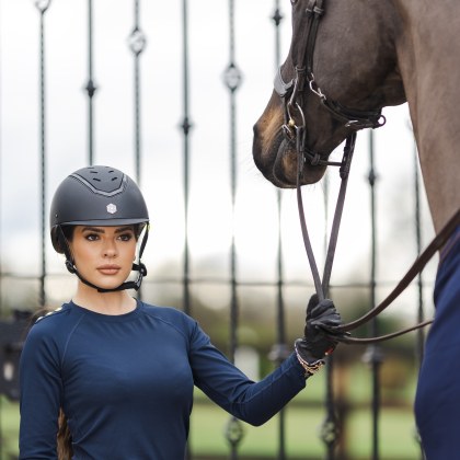 Charles Owen Kylo Riding Hat Black Matt/Black Gloss 