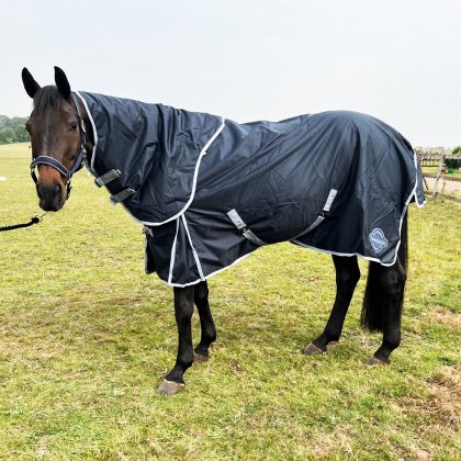 Townfields 100g Detach A Neck Medium Turnout Rug