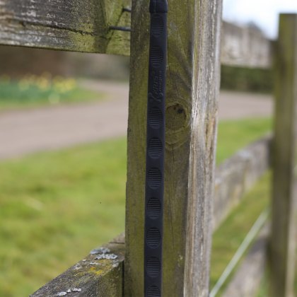 Townfields Hampton Magna Thumb Grip English Rubber Reins