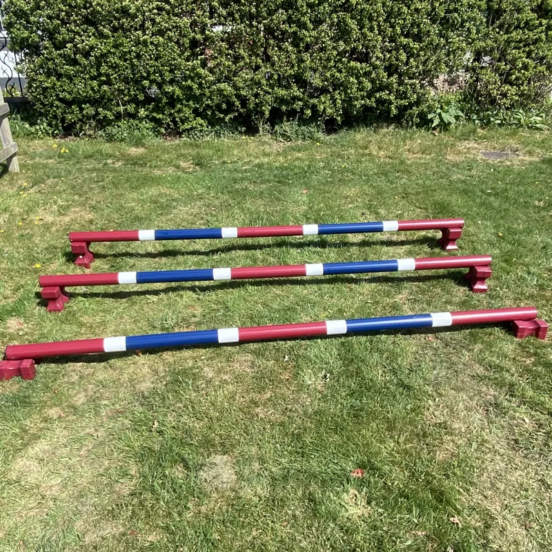 PolyJumps Mini Block and 9Band Poles in Burgundy and Navy