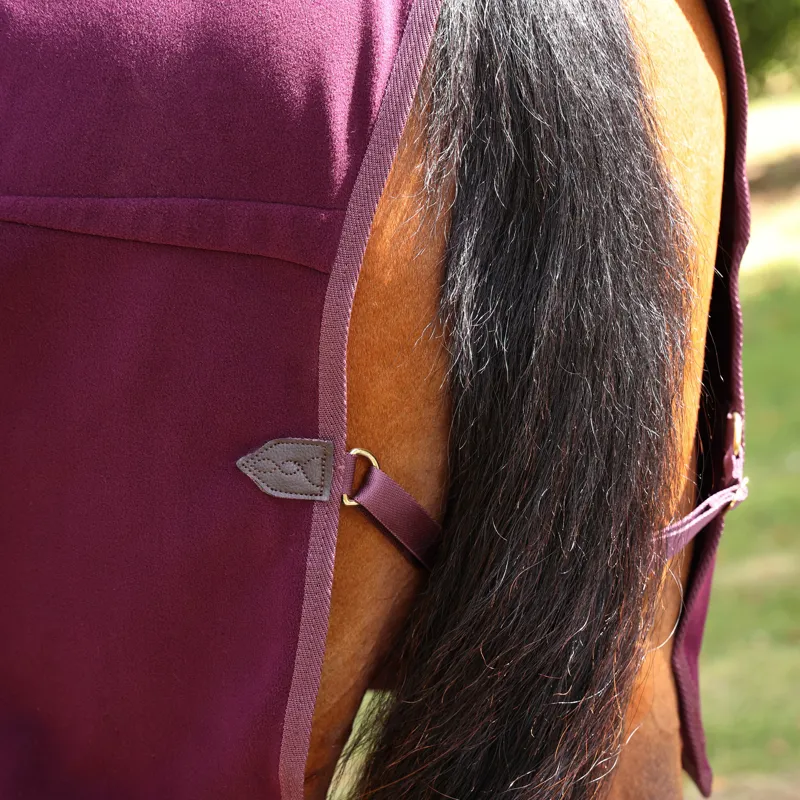 Shires Deluxe Fleece Rug in Black Cherry-2
