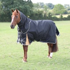 Shires Highlander Plus 200 Turnout Rug & Neck Set Black