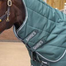 Shires Tempest Original 200 Stable Rug & Neck Emerald  Shires Tempest Original 200 Stable Rug & Neck Emerald