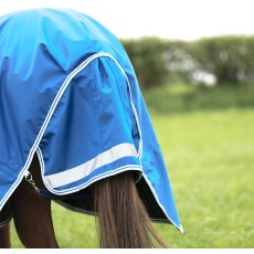 Shires Highlander Original 200 Turnout Rug & Neck Set Blue Shires Highlander Original 200 Turnout Rug & Neck Set Blue
