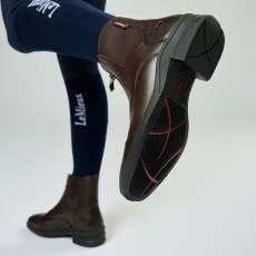 bottom brown boot 