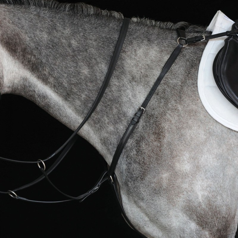 Collegiate Hunter Breastplate IV Collegiate Hunter Breastplate IV