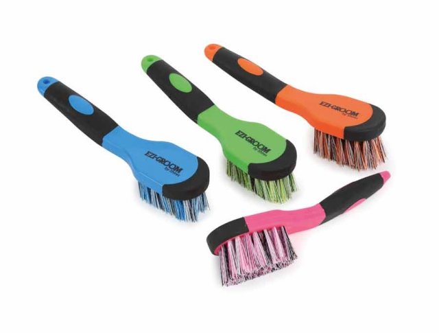 Shires Shires Ezi-Groom Grip Bucket Brush