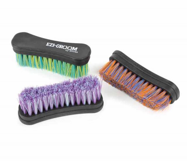 Shires Shires Ezi-Groom Shape Up Face Brush