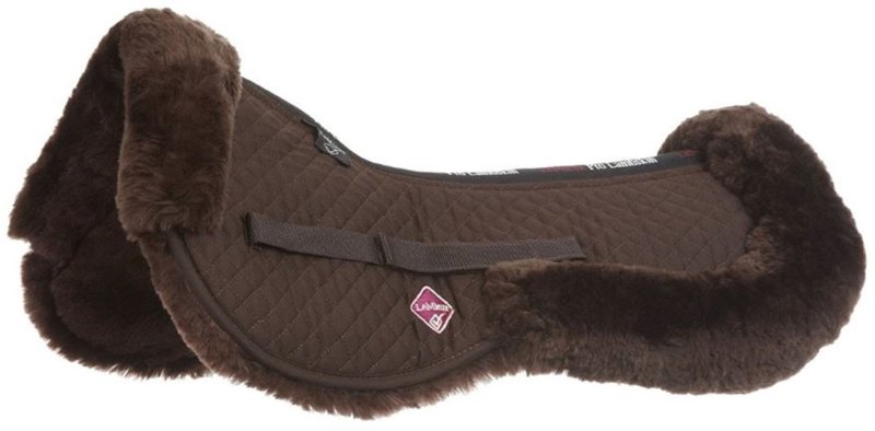 LeMieux Pro Lambskin Half Pad Brown/Brown LeMieux Pro Lambskin Half Pad Brown/Brown