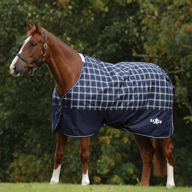 Saxon Defiant 600D Standard Neck Medium Turnout Rug Navy Plaid