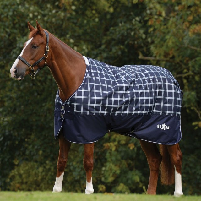 Saxon  Saxon Defiant 600D Standard Neck Medium Turnout Rug Navy/Plaid