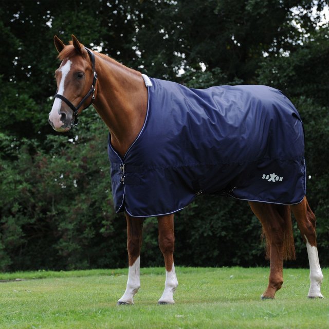 Saxon  Saxon Defiant 600D Standard Neck Medium Turnout Rug Navy/White