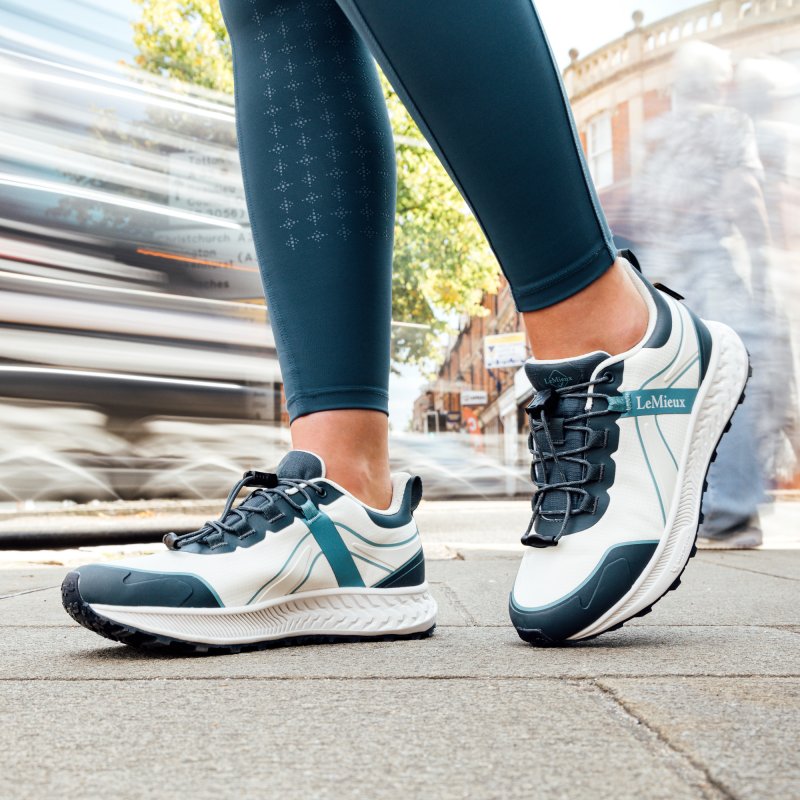 Waterproof trainers new arrivals