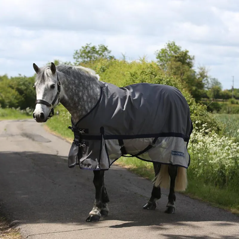 Townfields Airflow Mesh Turnout Rug in Grey-1
