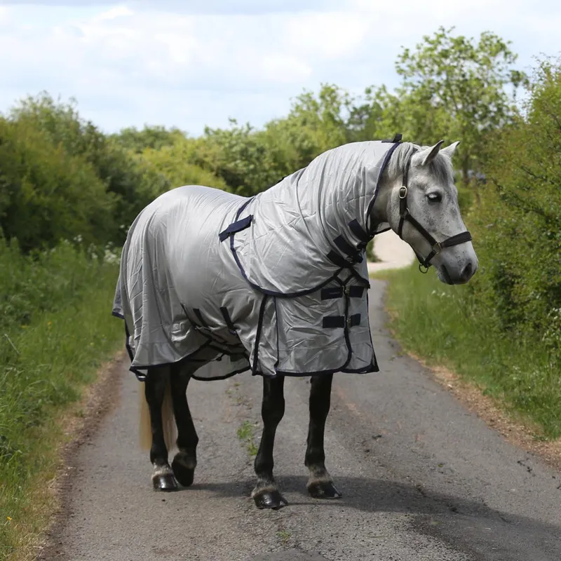 Townfields Fly Mesh Rug in Grey-2
