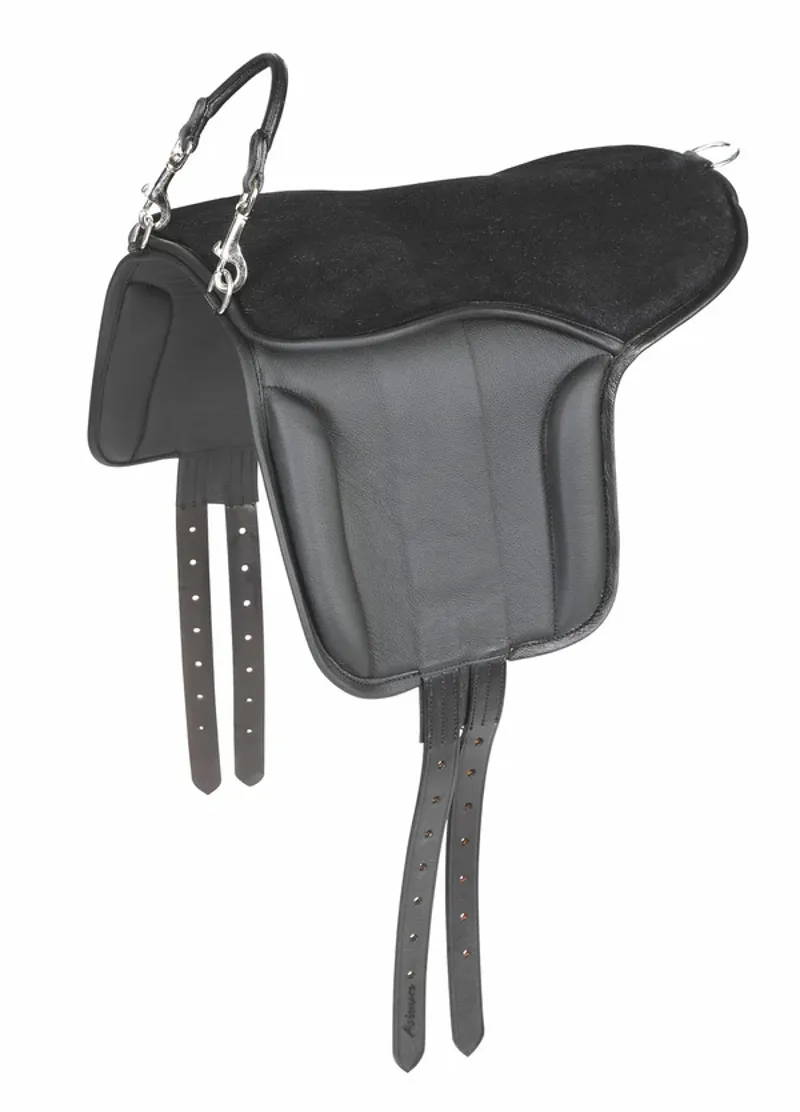 Velociti Gara Pony Pad in Black
