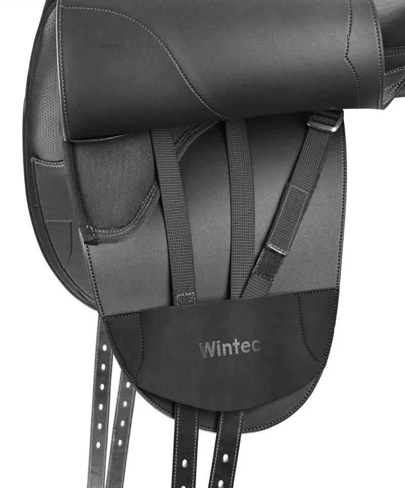 Wintec Pro Stock Saddle with Hart in Black-2