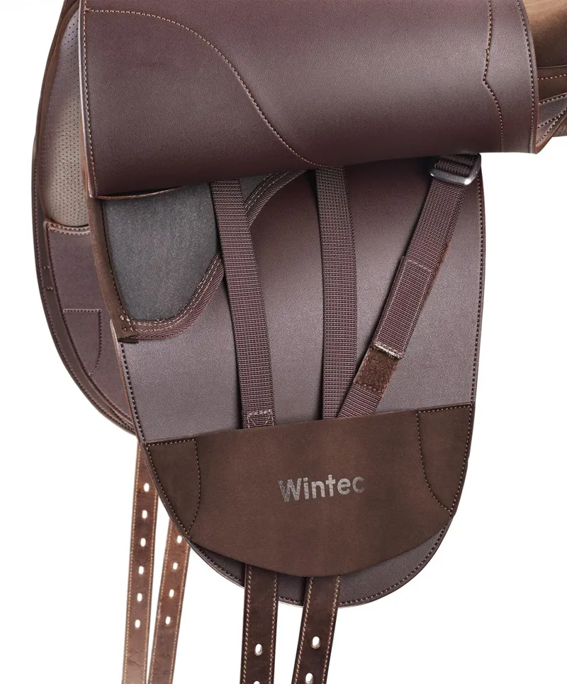 Wintec Pro Stock Saddle with Hart in Brown-2