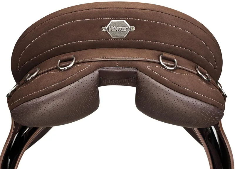 Wintec Pro Stock Saddle with Swinging Fender and Hart in Brown-2