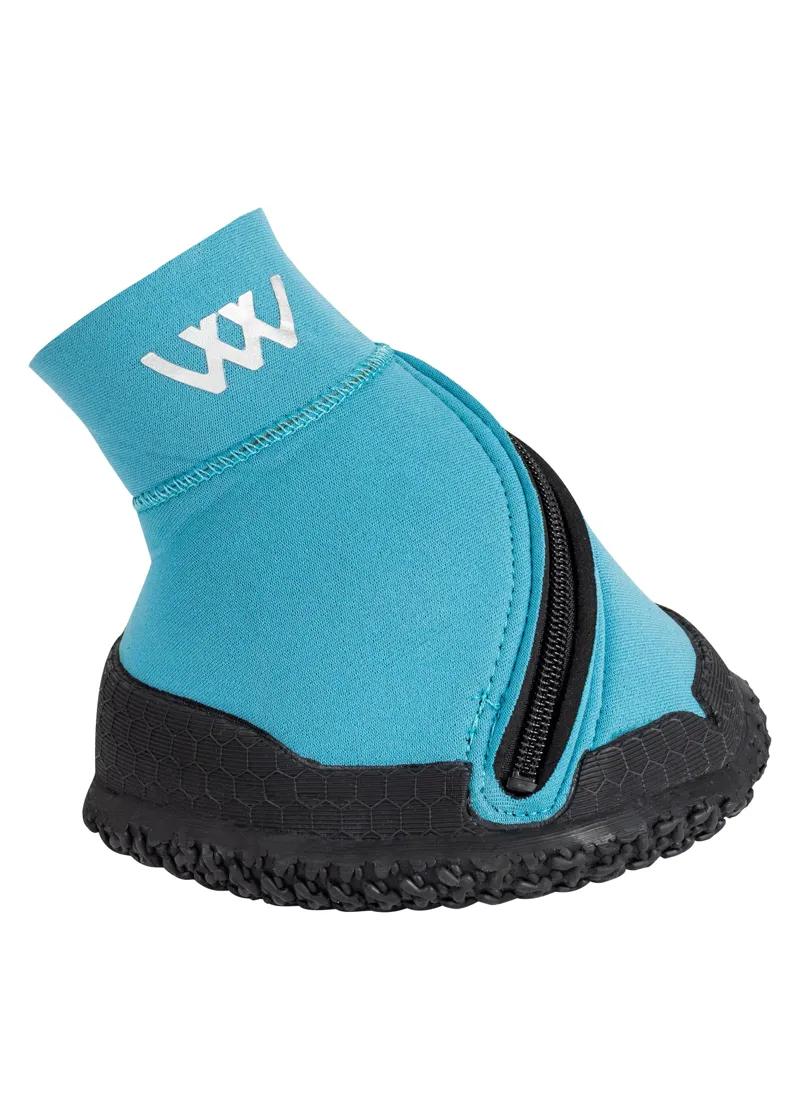 Woof Wear Medical Hoof Boot in Blue and Black-1