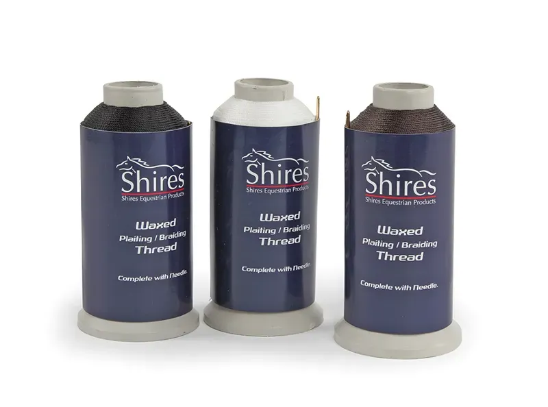 Ezi-Groom Plaiting Thread Reel in Black